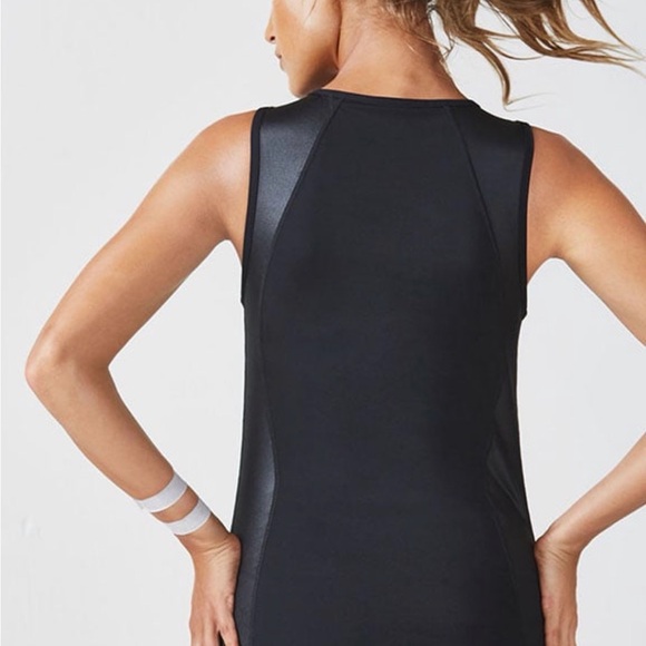 Fabletics Dominica Top - Picture 5 of 6